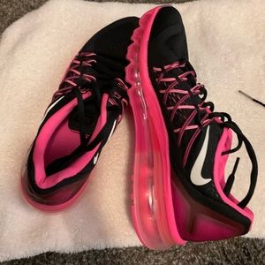 Nike Air Max 2015.  6y.  Worn once